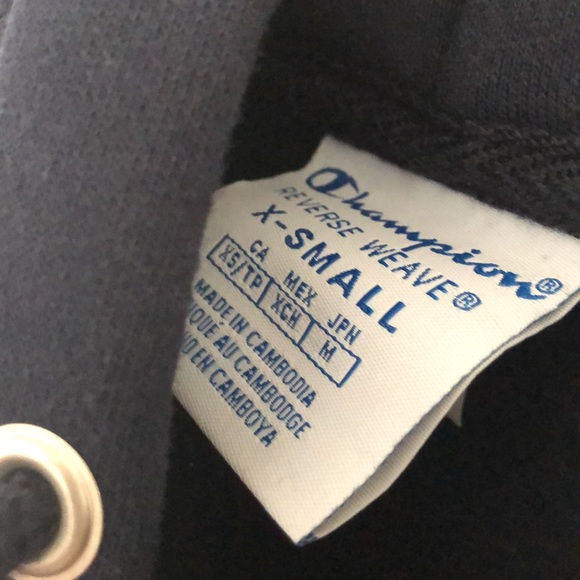 EUC Champion Cropped Navy Blue Script Hoodie XS - Picture 7 of 8